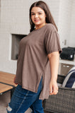 Sam Relaxed Tee in Brown