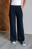 Hamptons Travel Wide Leg Crop Pant in  Navy