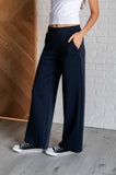 Hamptons Travel Wide Leg Crop Pant in  Navy