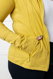 Activewear Jacket in Yellow Pear